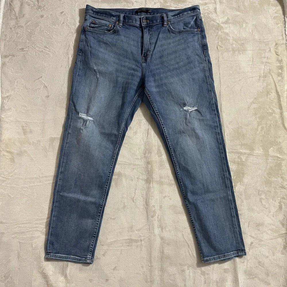 Banana Republic Jeans Mens Size 36‎ Athletic Tapered Fit Medium Wash Blue Denim